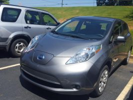 Nissan LEAF 2015 S+ 42 358 Km – Seulement 16 871 $ avec la subvention – VENDU