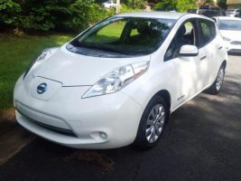Nissan LEAF 2015 S+ 30 936 Km – Seulement 16 621 $ avec la subvention – VENDU
