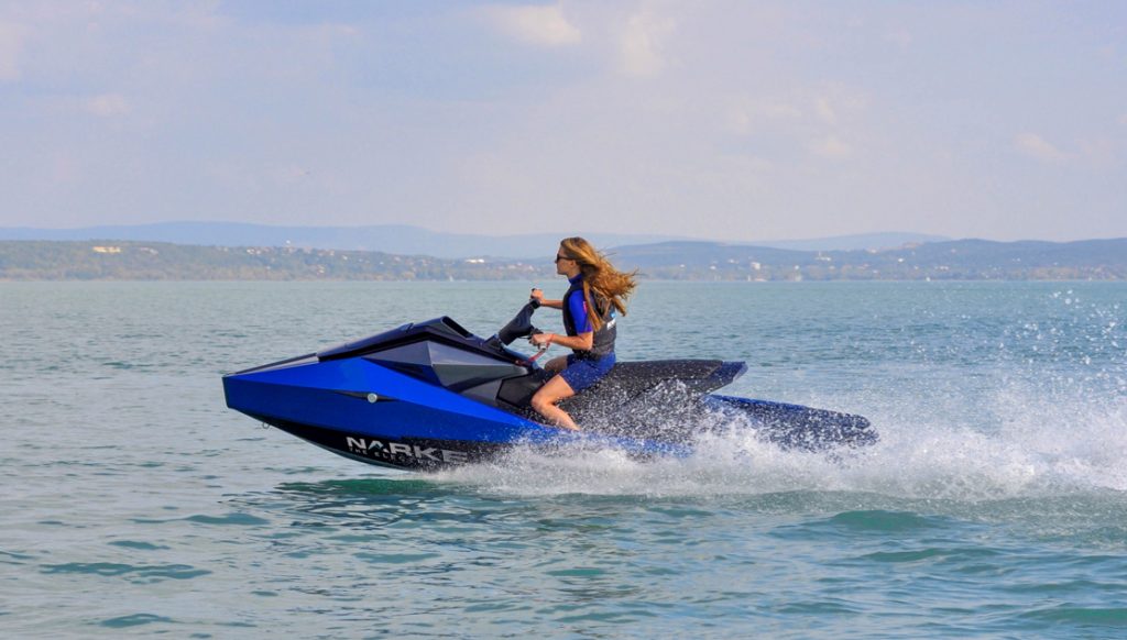 jet ski