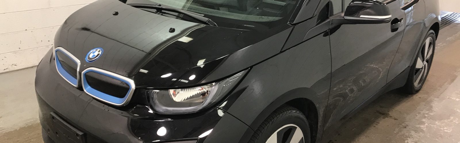 BMW i3 DEKA 2016 avec Range Extender – 33 459 Km – Seulement 28 750 $ – VENDU