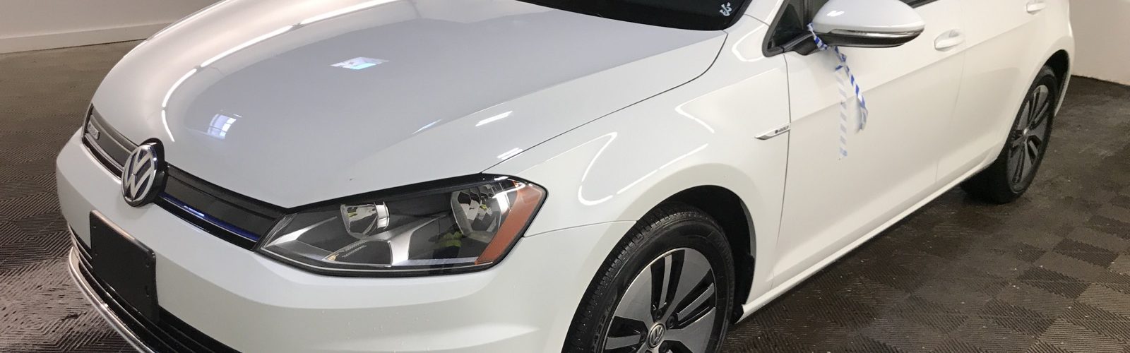 Volkswagen e-Golf SE 2016 – 22 891 Km – Seulement 24 171 $ avec la subvention – VENDU